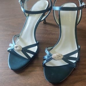 Unforgettable moments by Lela rose